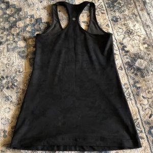 Lululemon tank top